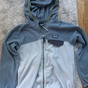 Youth Medium Patagonia Gray and Blue Fleece Jacket